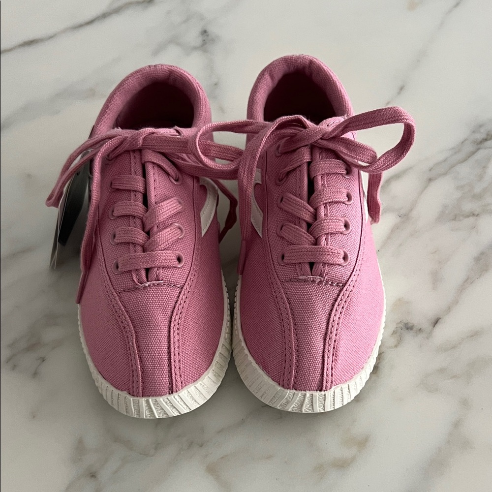 Tretorn Pink Canvas Sneakers (Girls)